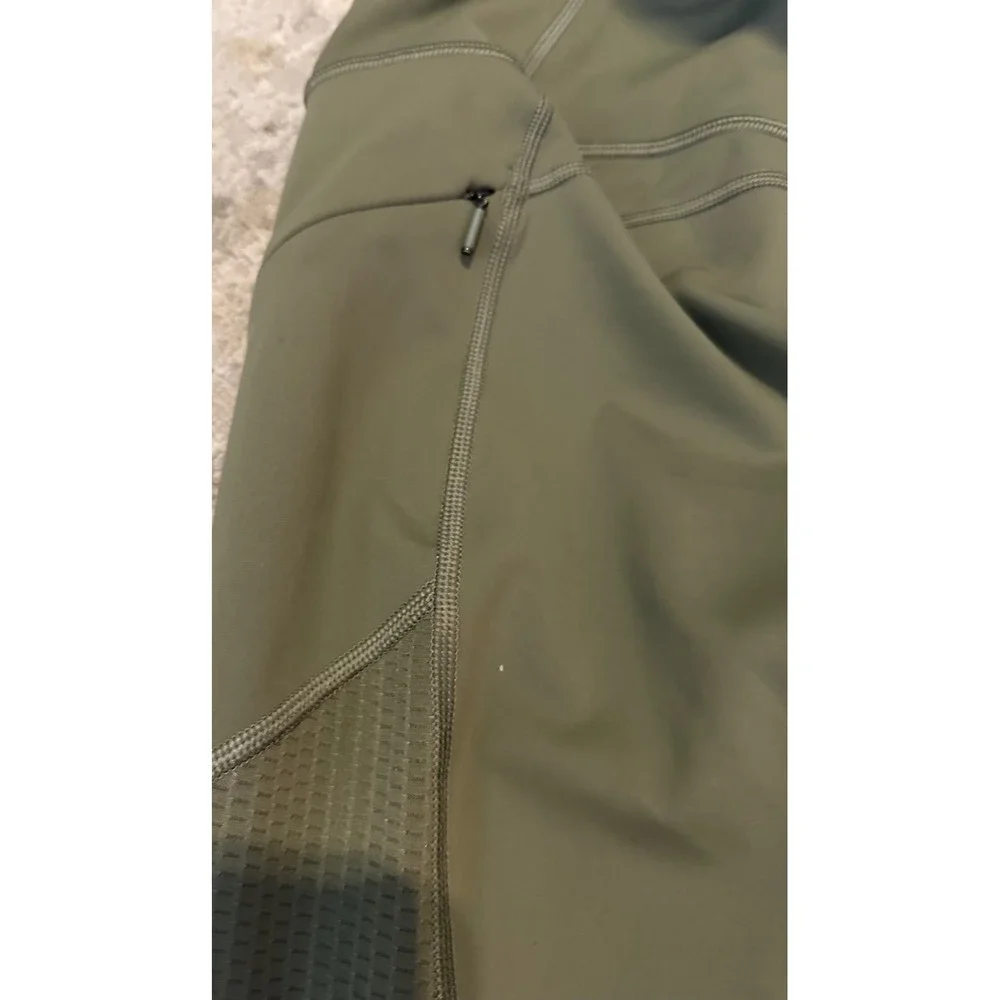 Athleta Mesh Contender Capri Leggings Olive Green Women's Size S Pockets Zippers